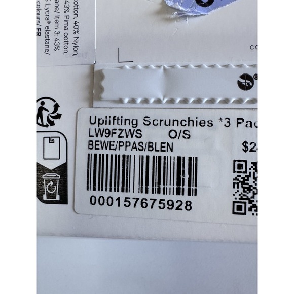 New Lululemon Uplifting Scrunchies 3 Pack Multi BEWE/PPAS/BLEN Logo Nwt - Picture 4 of 4